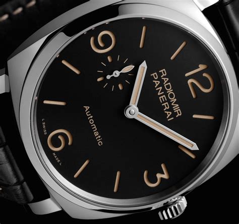 News: Officine Panerai Radiomir 1940 3 Days Automatic PAM 572 and 573 .